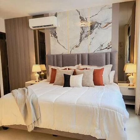 Luxury Apartment Downtown Сантьяго-де-лос-Трейнта-Кабальєрос Екстер'єр фото
