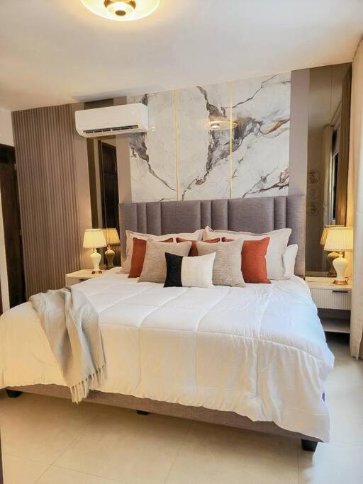 Luxury Apartment Downtown Сантьяго-де-лос-Трейнта-Кабальєрос Екстер'єр фото