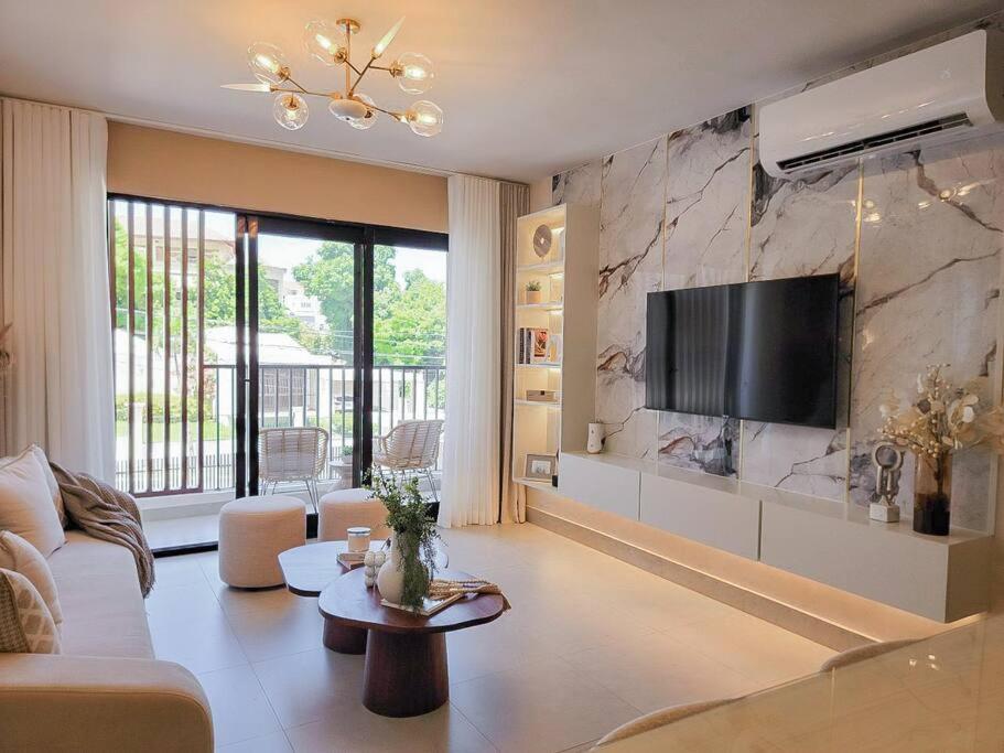 Luxury Apartment Downtown Сантьяго-де-лос-Трейнта-Кабальєрос Екстер'єр фото